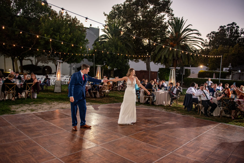Wente Vineyards outdoor wedding reception in the Bay Area